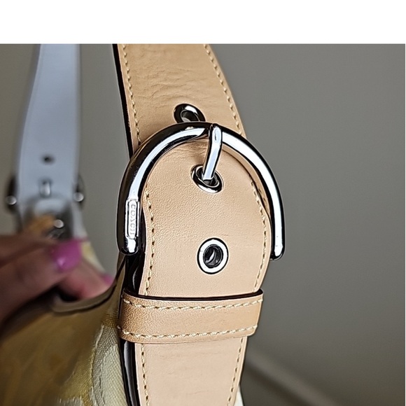 Coach 2004 Optic C Small Hobo Bag Yellow/White Signature Tan Leather Tri… - Picture 8 of 15